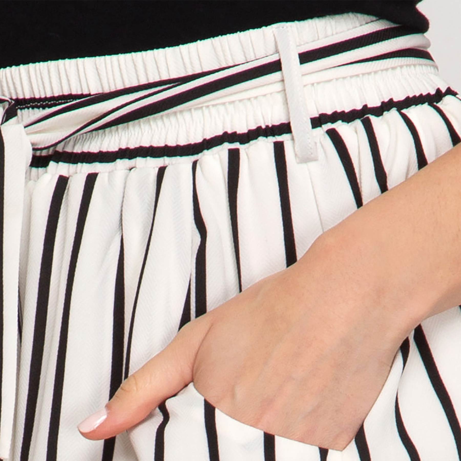 Woven Striped Shorts with Pockets and Lining